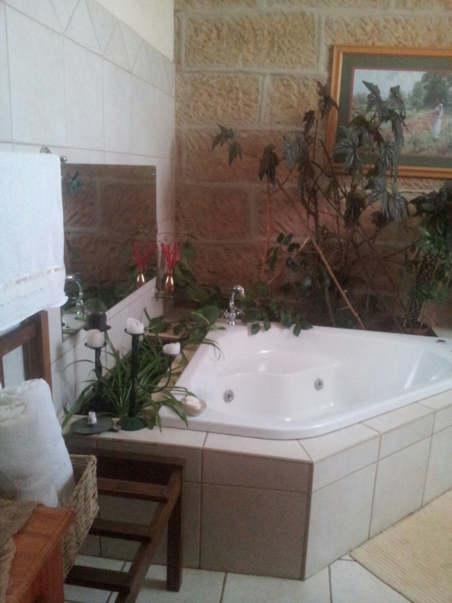15 Bedroom Property for Sale in Paul Roux Free State
